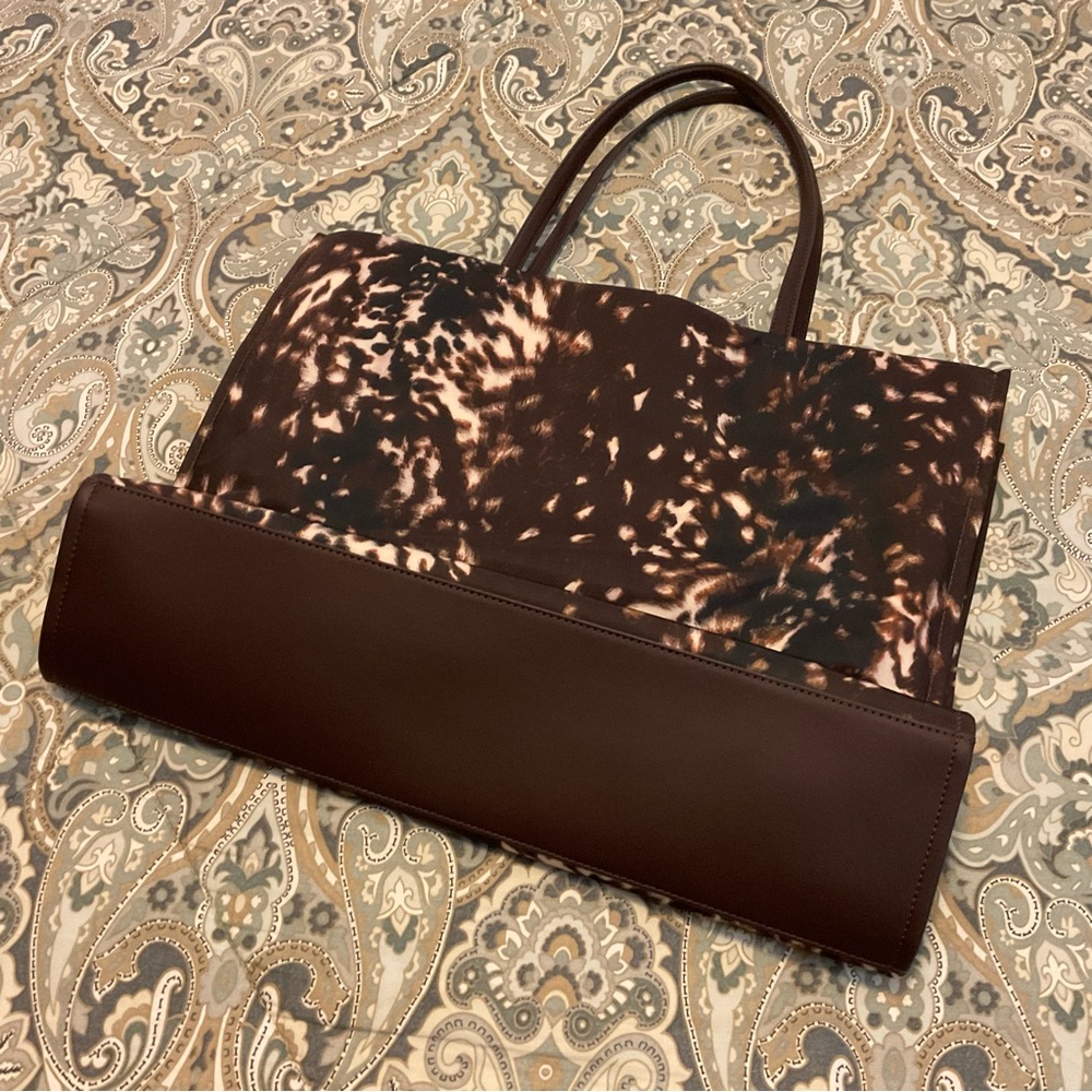 NWOT Tory Burch Ella Print Fall Down Tote Bag - Picture 12 of 16